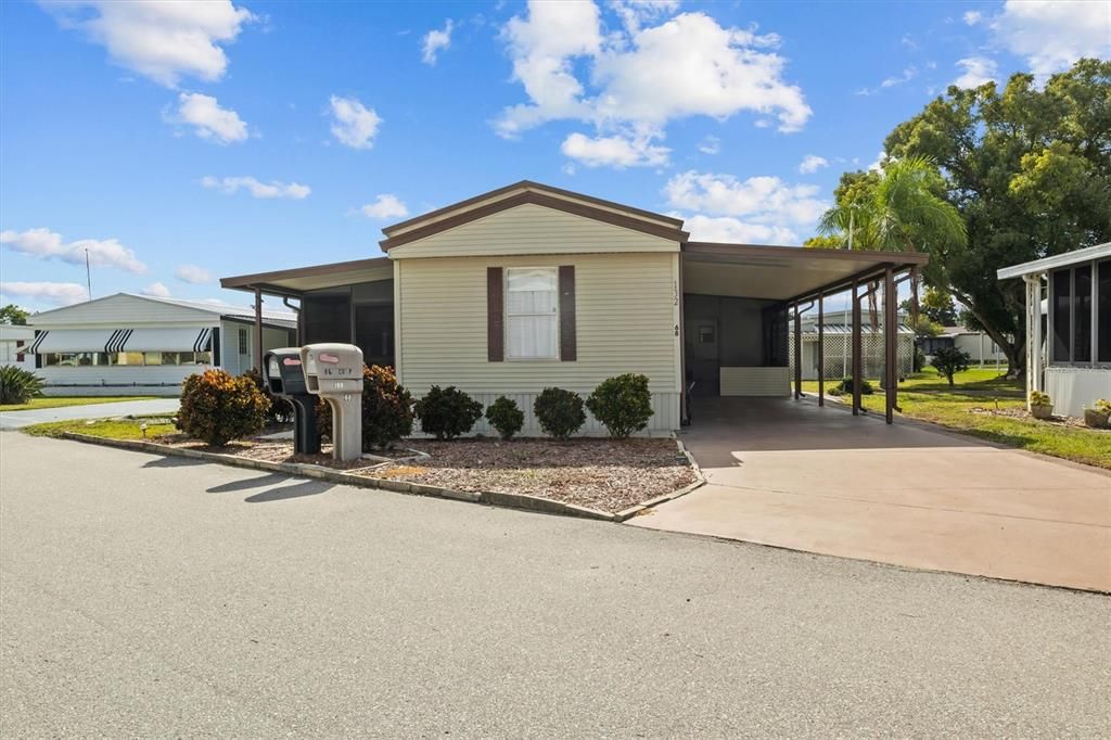 待售: $89,900 (2 贝兹, 2 浴室, 840 平方英尺)