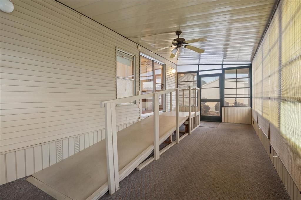 待售: $89,900 (2 贝兹, 2 浴室, 840 平方英尺)