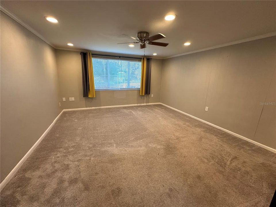 Active With Contract: $285,000 (3 beds, 2 baths, 1307 Square Feet)