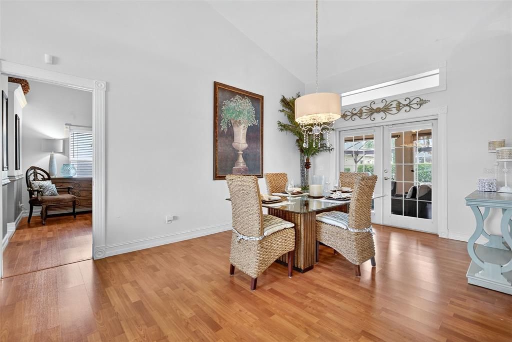 For Sale: $479,900 (3 beds, 2 baths, 2137 Square Feet)