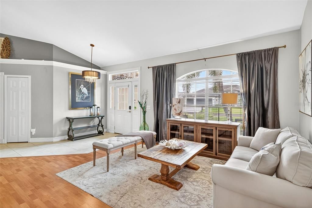 For Sale: $479,900 (3 beds, 2 baths, 2137 Square Feet)