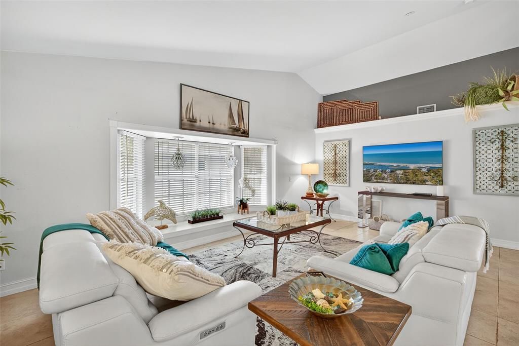 For Sale: $479,900 (3 beds, 2 baths, 2137 Square Feet)