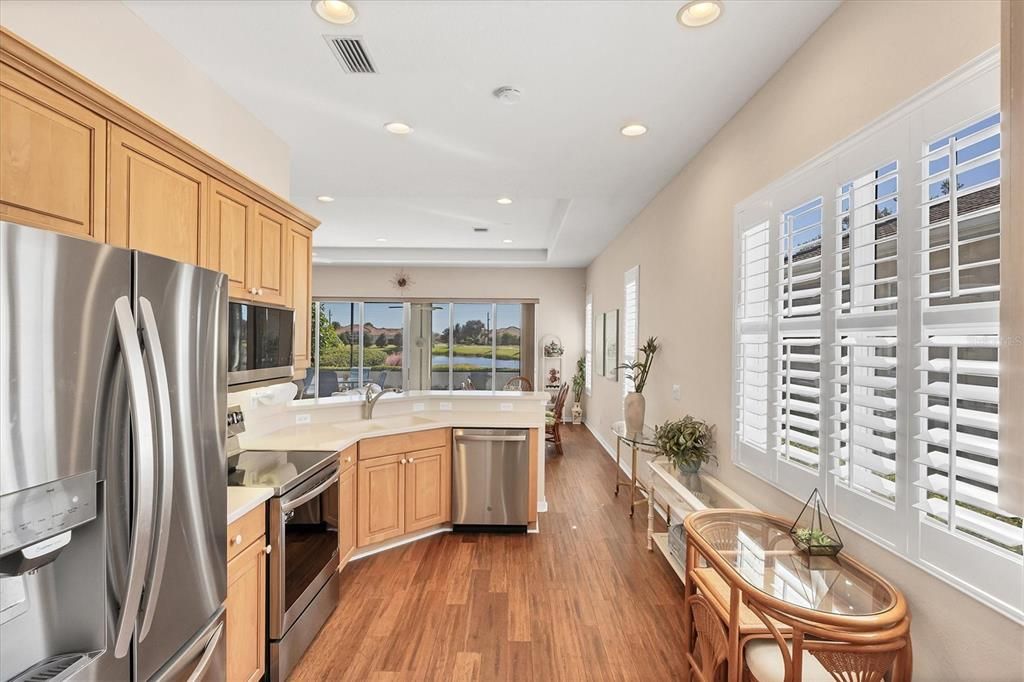 For Sale: $415,000 (3 beds, 2 baths, 1621 Square Feet)