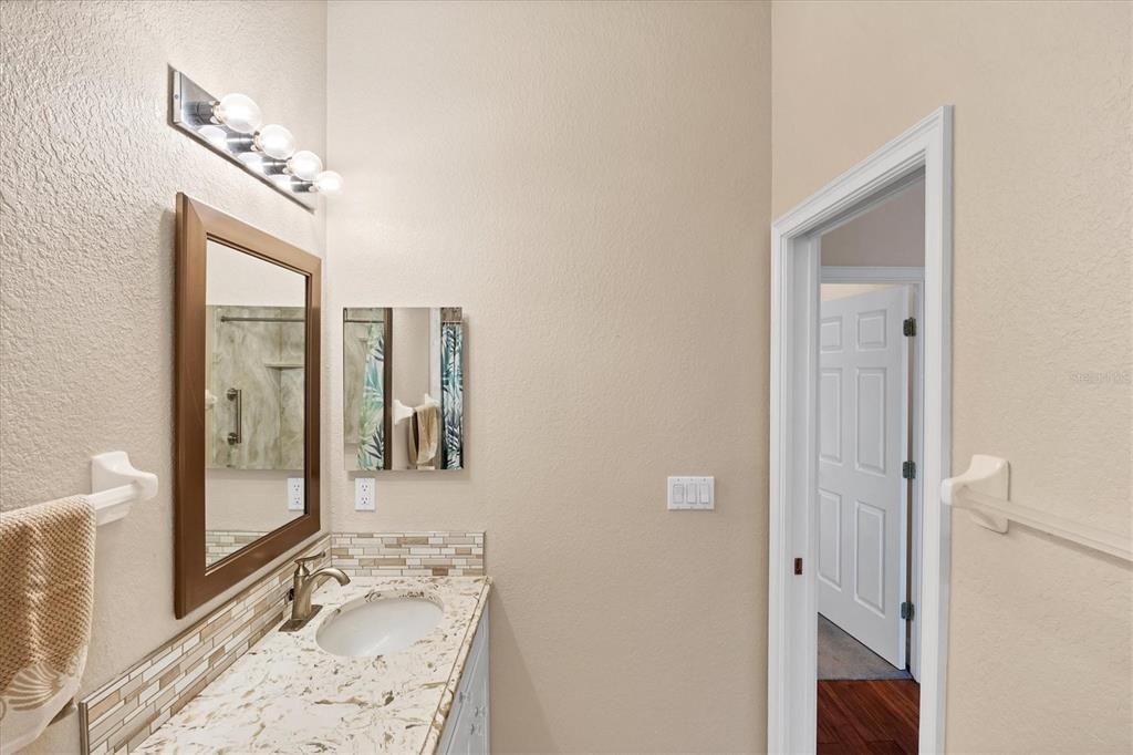 For Sale: $415,000 (3 beds, 2 baths, 1621 Square Feet)