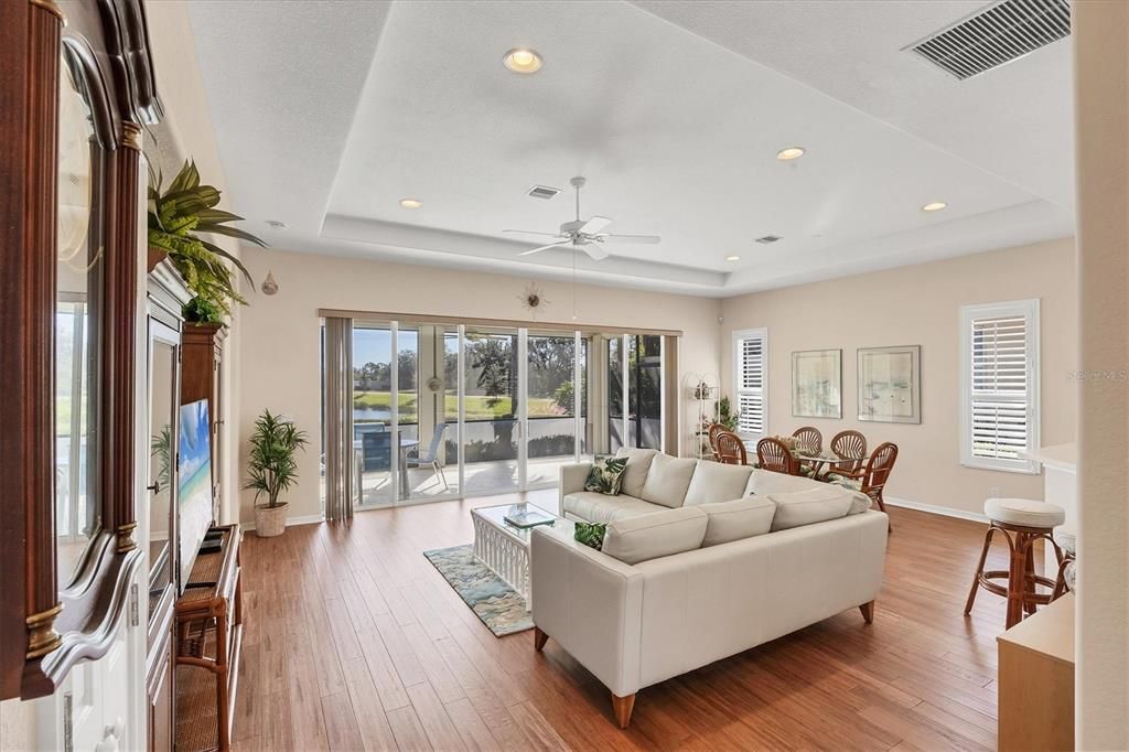 For Sale: $415,000 (3 beds, 2 baths, 1621 Square Feet)