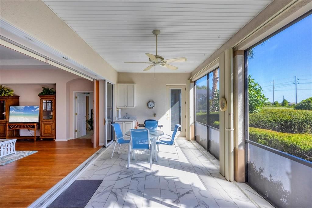 For Sale: $415,000 (3 beds, 2 baths, 1621 Square Feet)