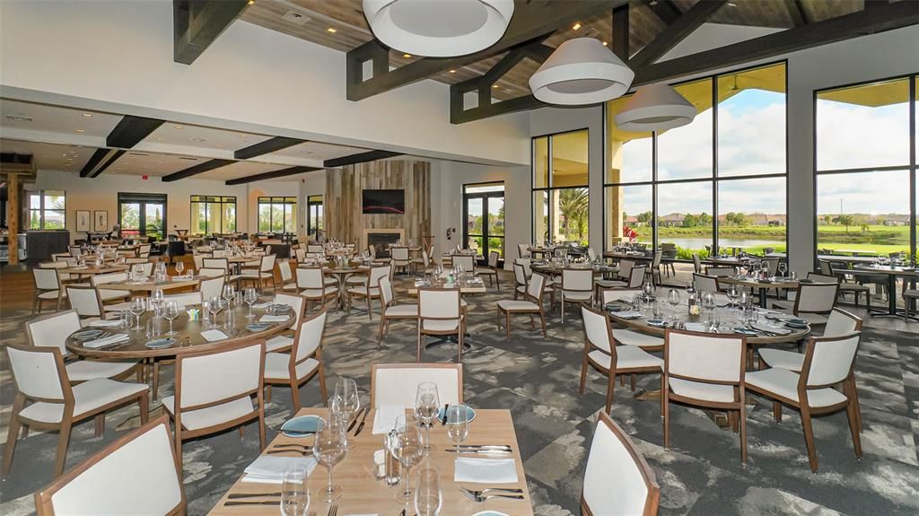 合同活跃: $365,000 (2 贝兹, 2 浴室, 1528 平方英尺)