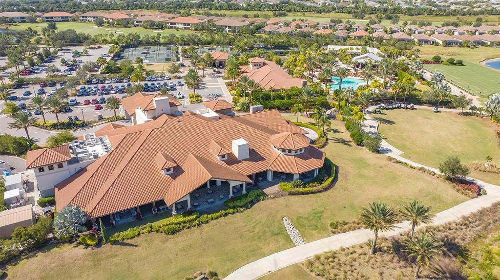 合同活跃: $365,000 (2 贝兹, 2 浴室, 1528 平方英尺)