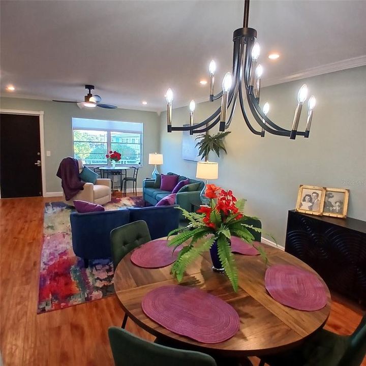 For Sale: $149,999 (2 beds, 2 baths, 910 Square Feet)