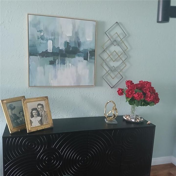 For Sale: $149,999 (2 beds, 2 baths, 910 Square Feet)