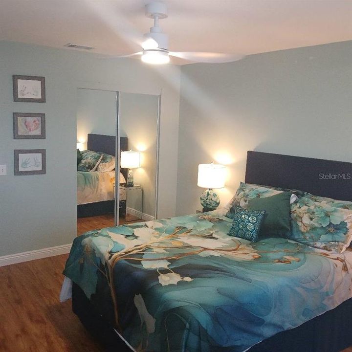 For Sale: $149,999 (2 beds, 2 baths, 910 Square Feet)