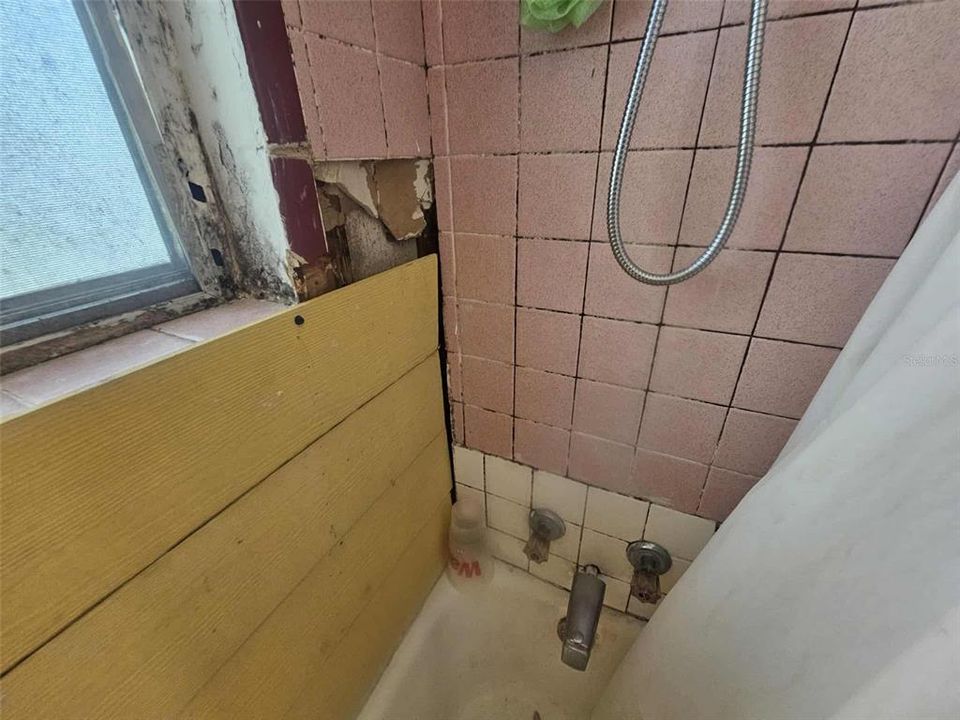 En Venta: $99,000 (2 camas, 1 baños, 814 Pies cuadrados)