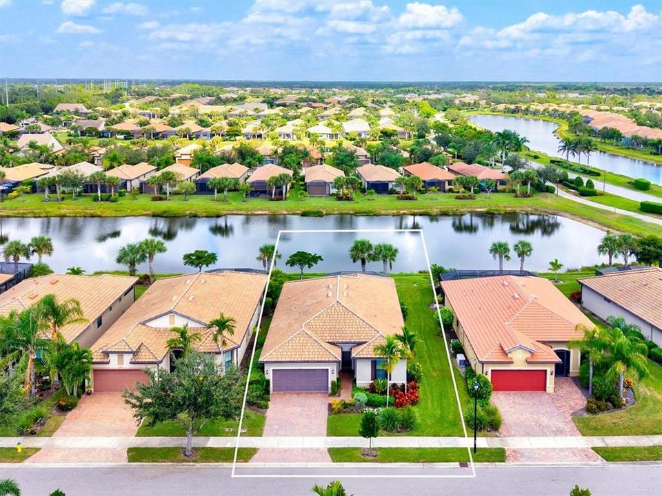 For Sale: $550,000 (2 beds, 2 baths, 1861 Square Feet)