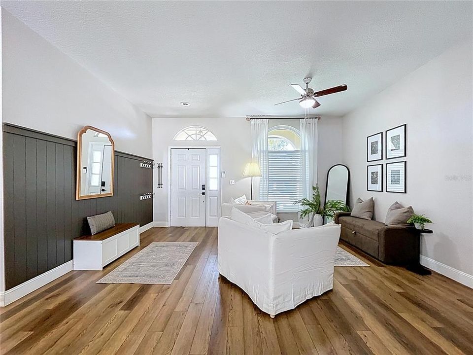 For Sale: $439,000 (4 beds, 3 baths, 2242 Square Feet)