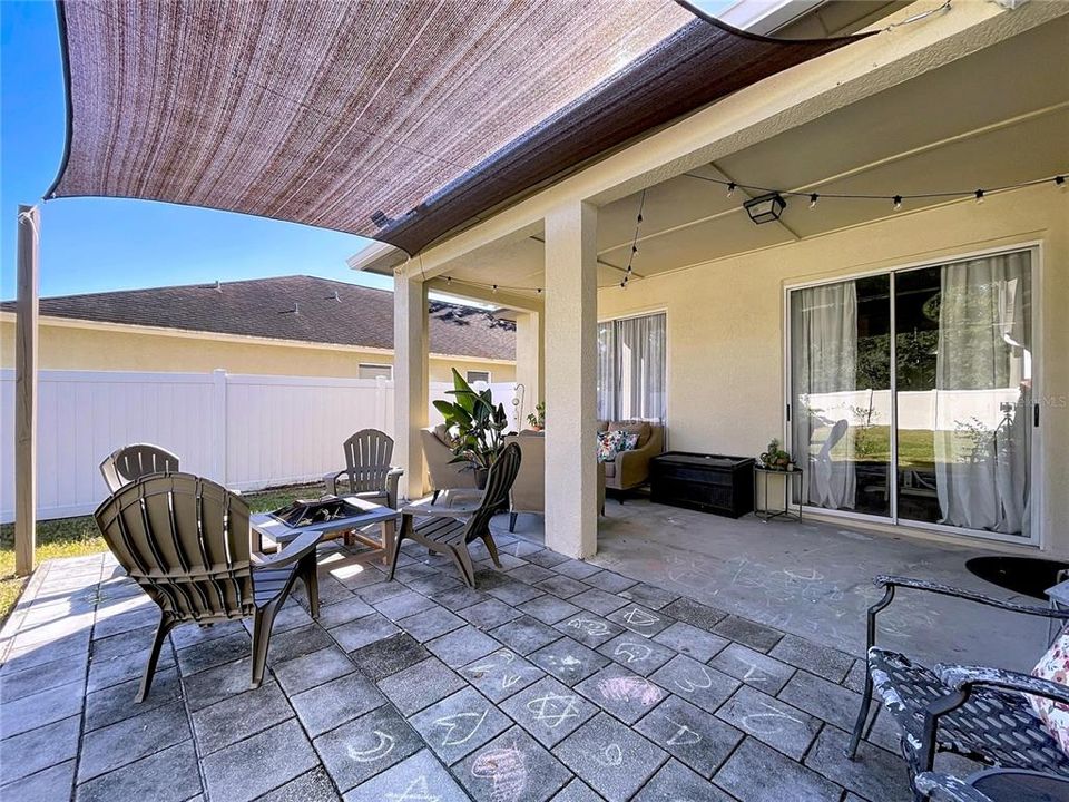 For Sale: $439,000 (4 beds, 3 baths, 2242 Square Feet)