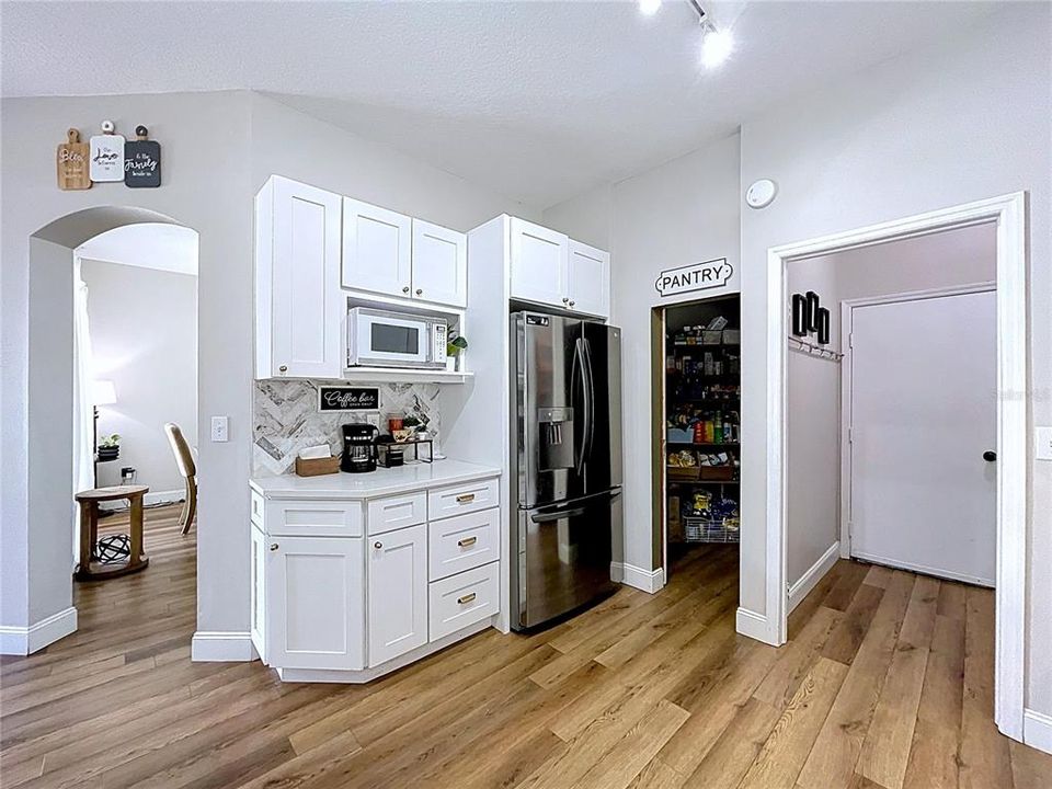 For Sale: $439,000 (4 beds, 3 baths, 2242 Square Feet)