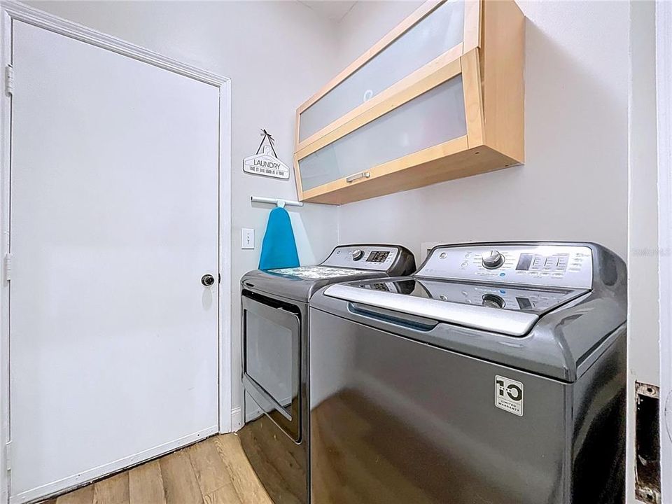 For Sale: $439,000 (4 beds, 3 baths, 2242 Square Feet)