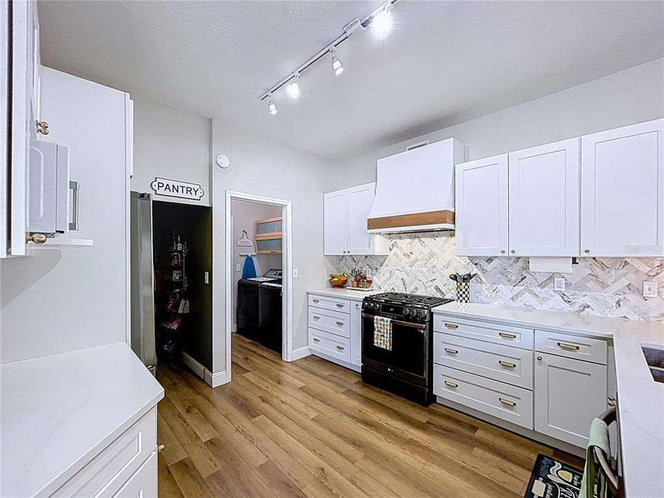 For Sale: $439,000 (4 beds, 3 baths, 2242 Square Feet)