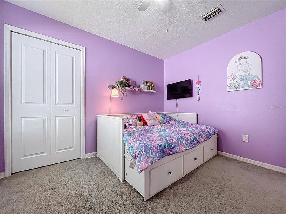 For Sale: $439,000 (4 beds, 3 baths, 2242 Square Feet)