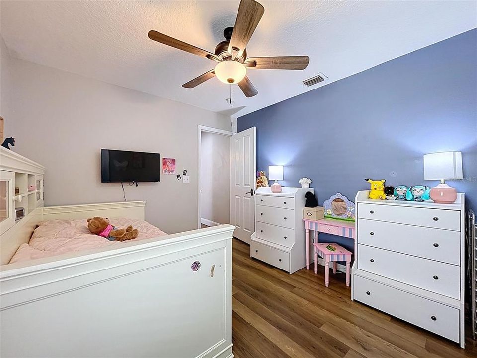 For Sale: $439,000 (4 beds, 3 baths, 2242 Square Feet)