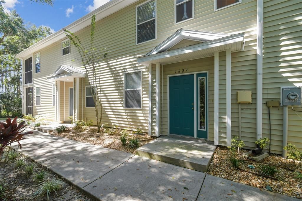 待售: $305,000 (3 贝兹, 2 浴室, 1624 平方英尺)