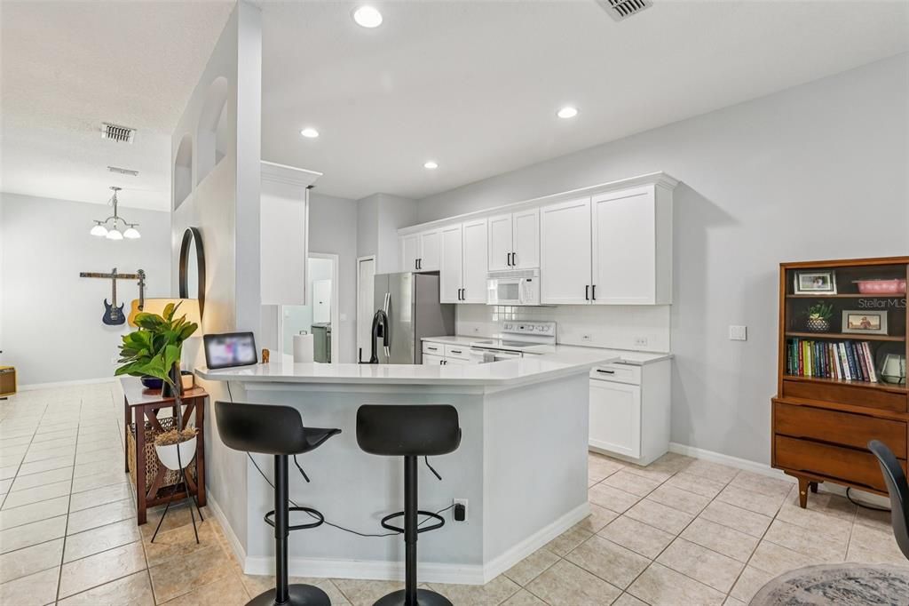 Activo con contrato: $564,000 (3 camas, 2 baños, 1783 Pies cuadrados)