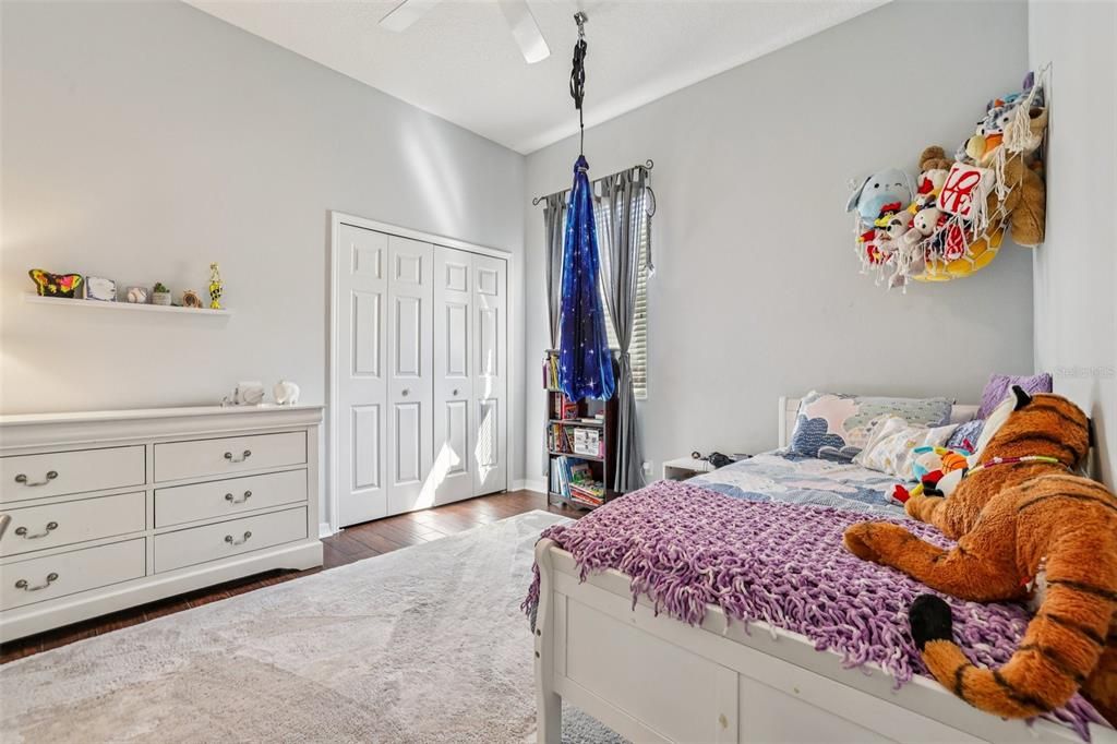 Activo con contrato: $564,000 (3 camas, 2 baños, 1783 Pies cuadrados)