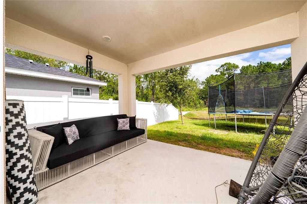 For Rent: $2,200 (3 beds, 2 baths, 1506 Square Feet)