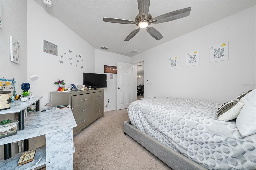 For Rent: $2,200 (3 beds, 2 baths, 1506 Square Feet)