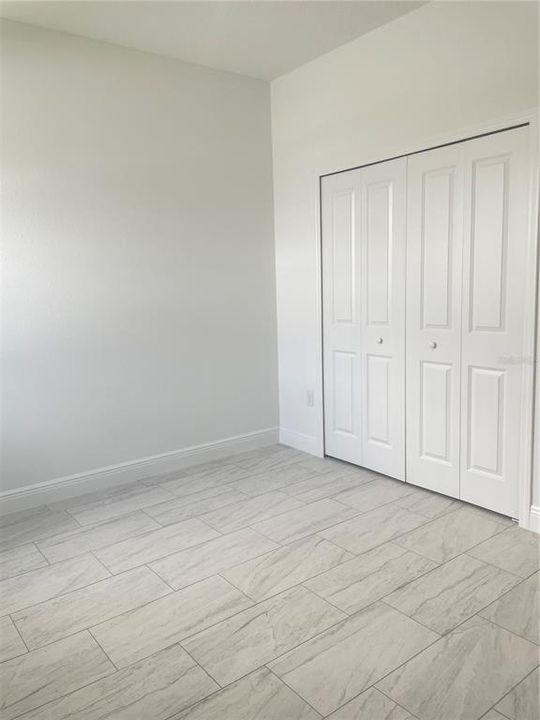 For Sale: $315,000 (4 beds, 3 baths, 1827 Square Feet)