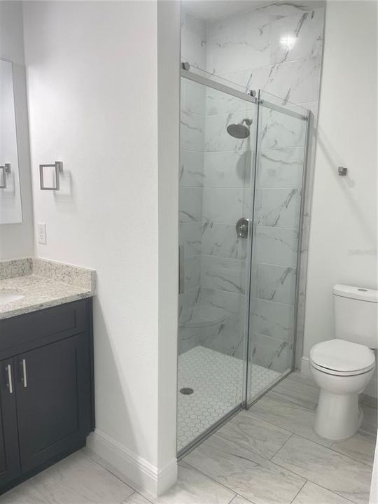 For Sale: $315,000 (4 beds, 3 baths, 1827 Square Feet)