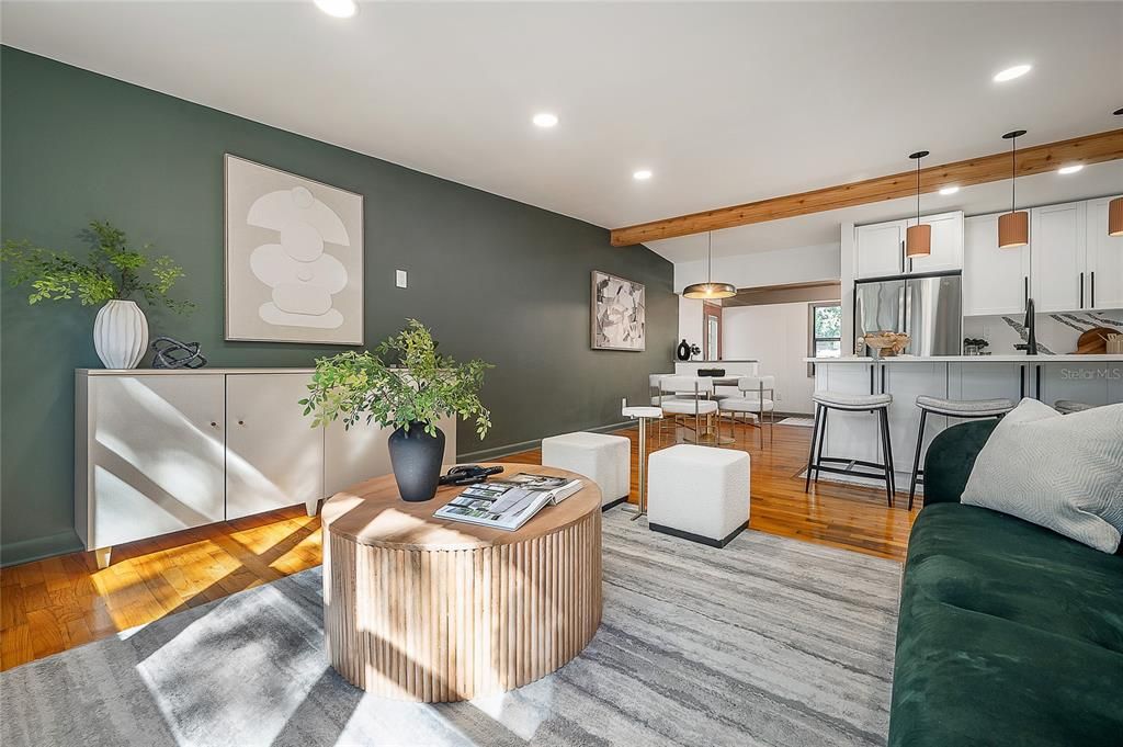 Active With Contract: $539,900 (3 beds, 2 baths, 1496 Square Feet)