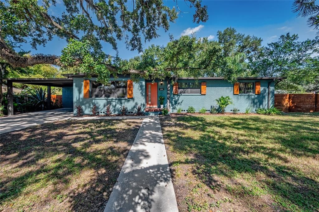 Active With Contract: $539,900 (3 beds, 2 baths, 1496 Square Feet)