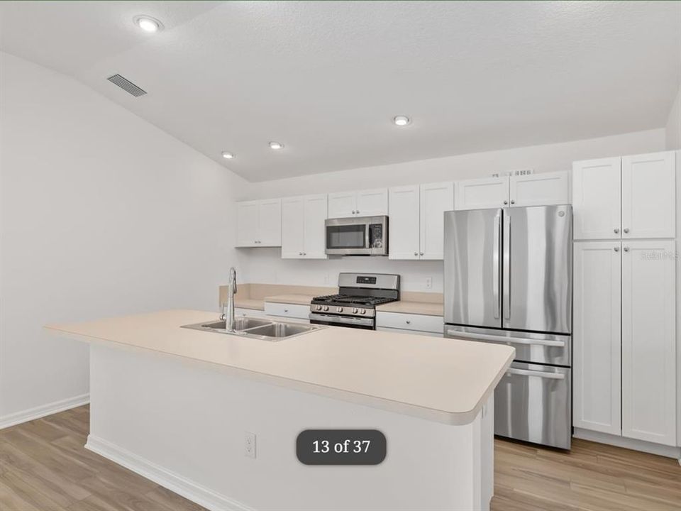 В аренду: $2,100 (2 спален, 2 ванн, 1100 Квадратных фут)