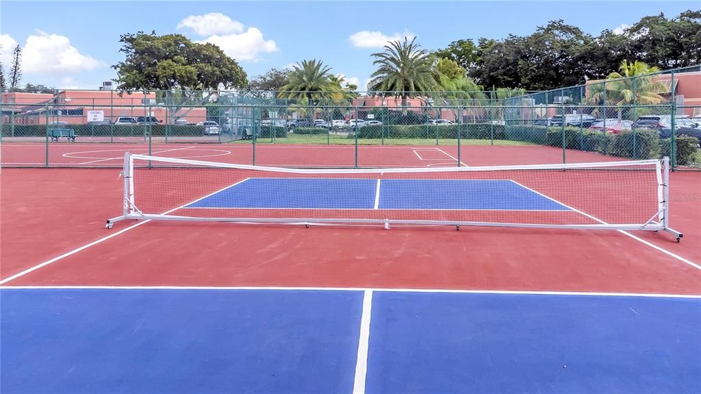 En Venta: $435,000 (2 camas, 2 baños, 1318 Pies cuadrados)