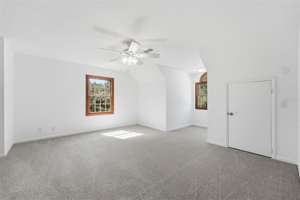 Active With Contract: $599,000 (3 beds, 2 baths, 2477 Square Feet)