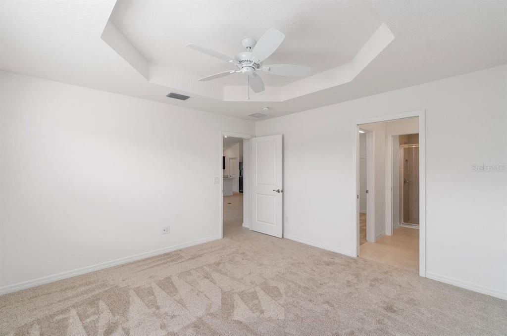 出租: $2,400 (3 贝兹, 2 浴室, 1450 平方英尺)