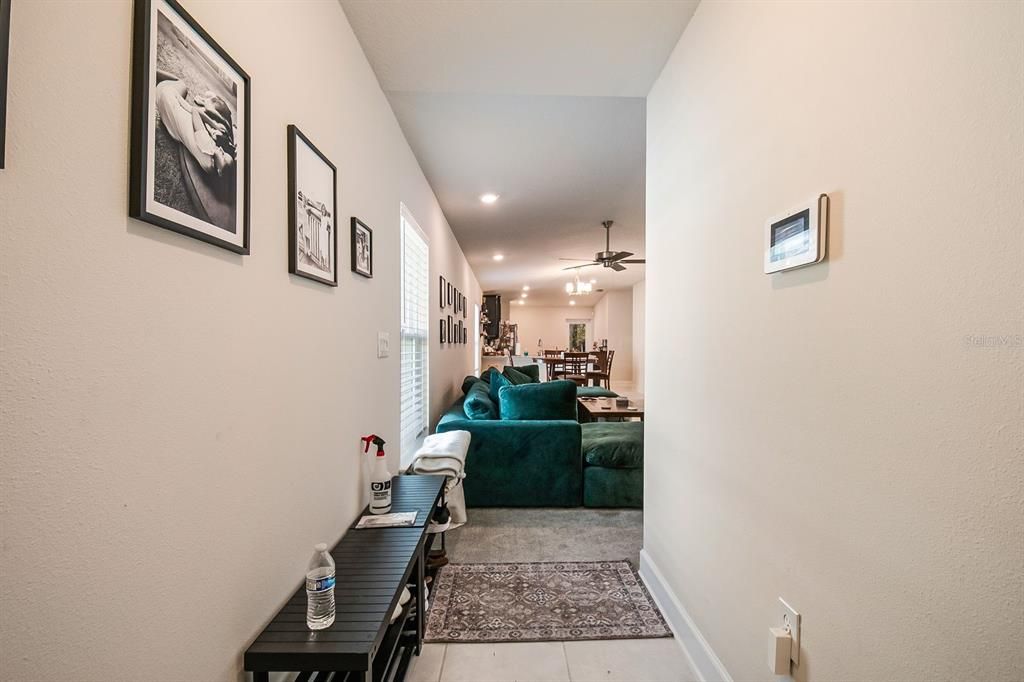 En Venta: $390,000 (4 camas, 2 baños, 1602 Pies cuadrados)