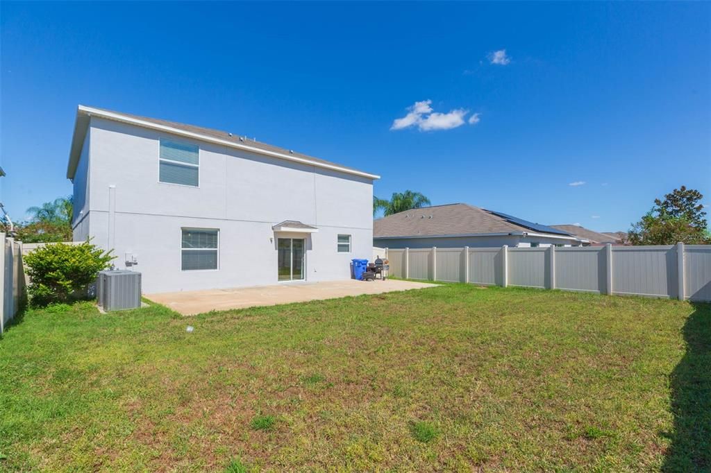 待售: $380,000 (4 贝兹, 2 浴室, 2579 平方英尺)