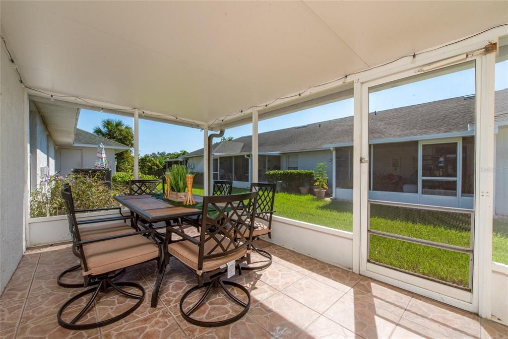 For Sale: $298,900 (3 beds, 2 baths, 1148 Square Feet)