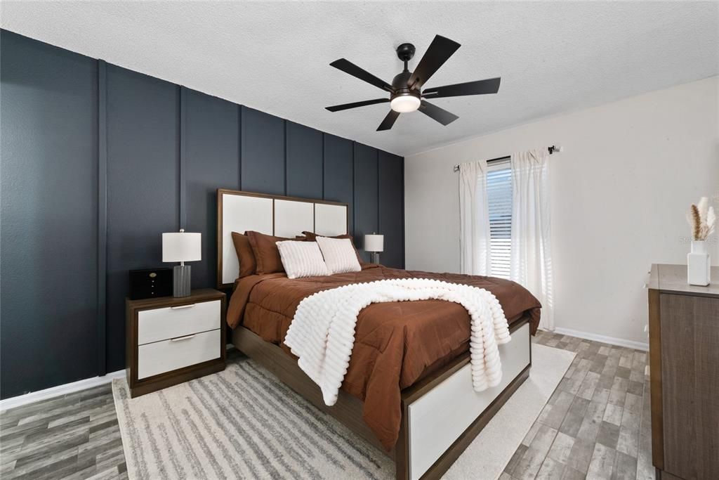 For Sale: $298,900 (3 beds, 2 baths, 1148 Square Feet)