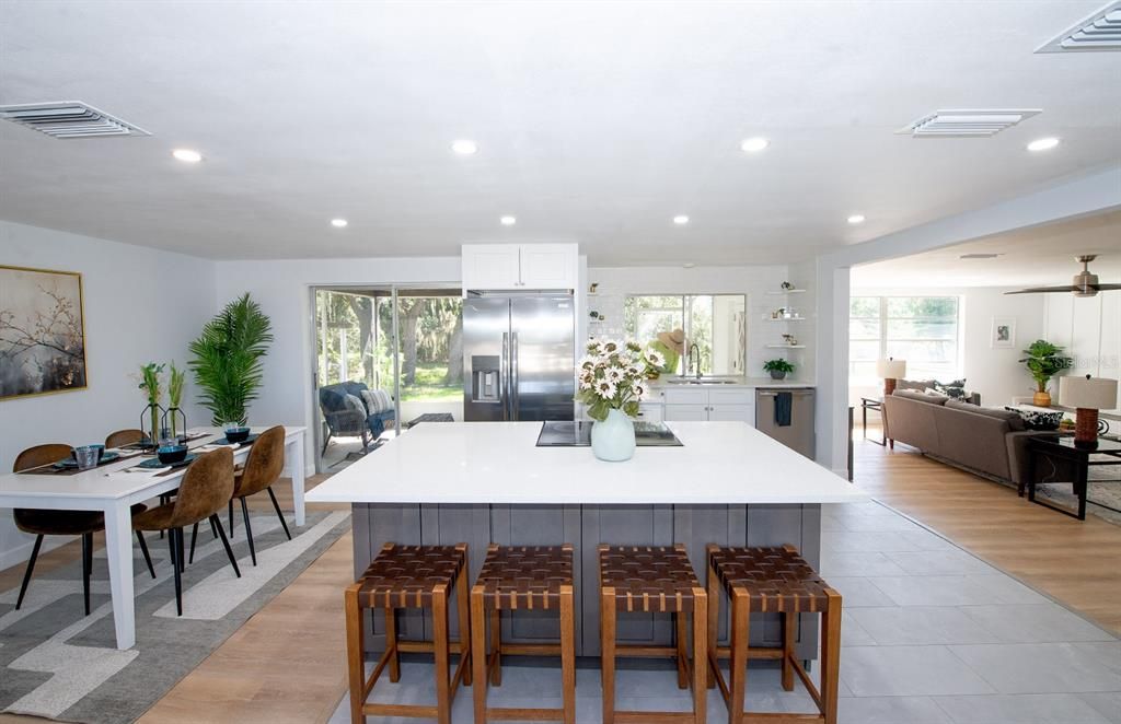 Active With Contract: $419,900 (4 beds, 2 baths, 2126 Square Feet)