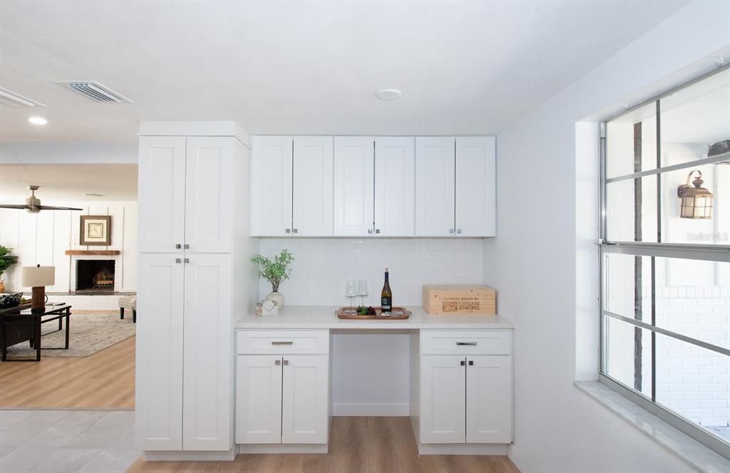 Active With Contract: $419,900 (4 beds, 2 baths, 2126 Square Feet)