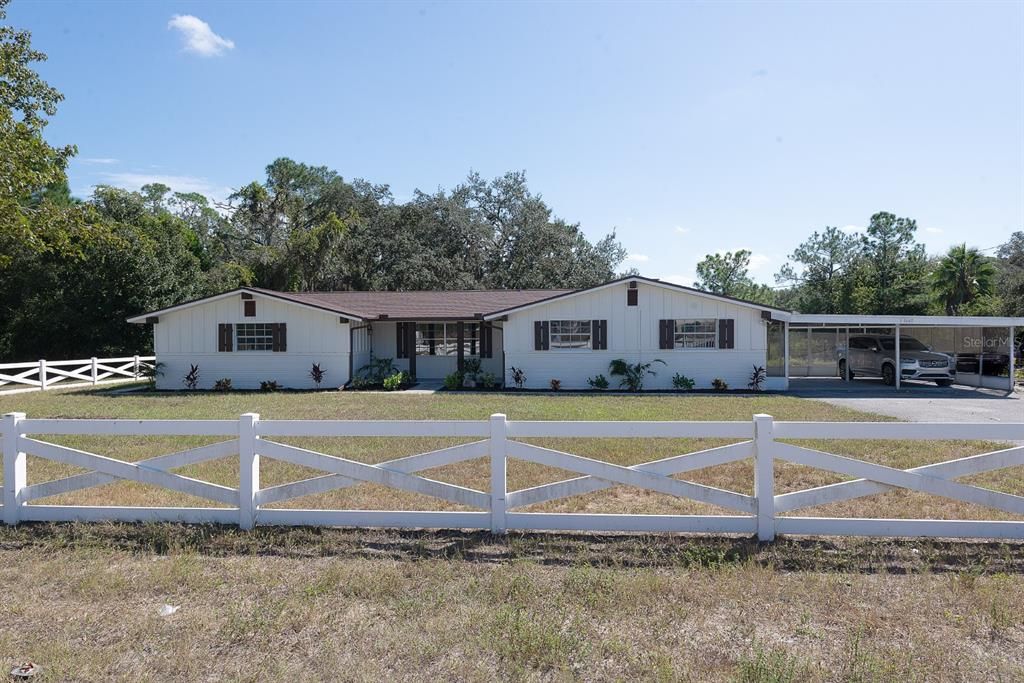 Active With Contract: $419,900 (4 beds, 2 baths, 2126 Square Feet)