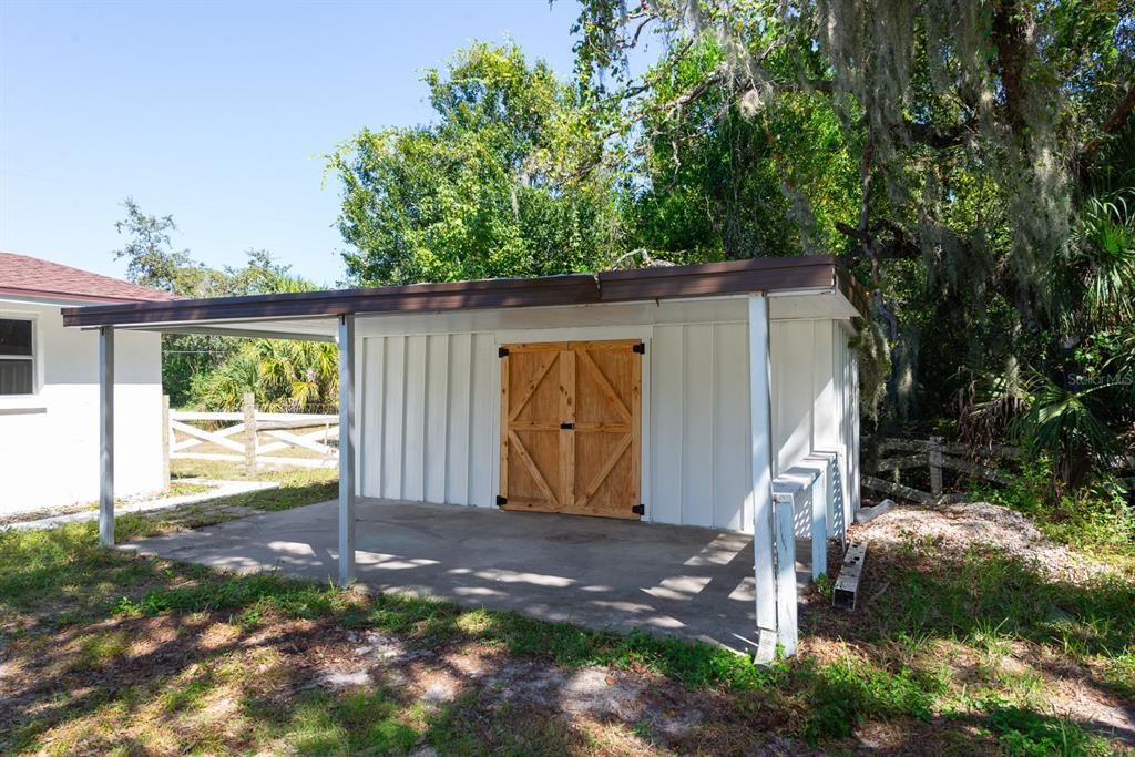 Active With Contract: $419,900 (4 beds, 2 baths, 2126 Square Feet)