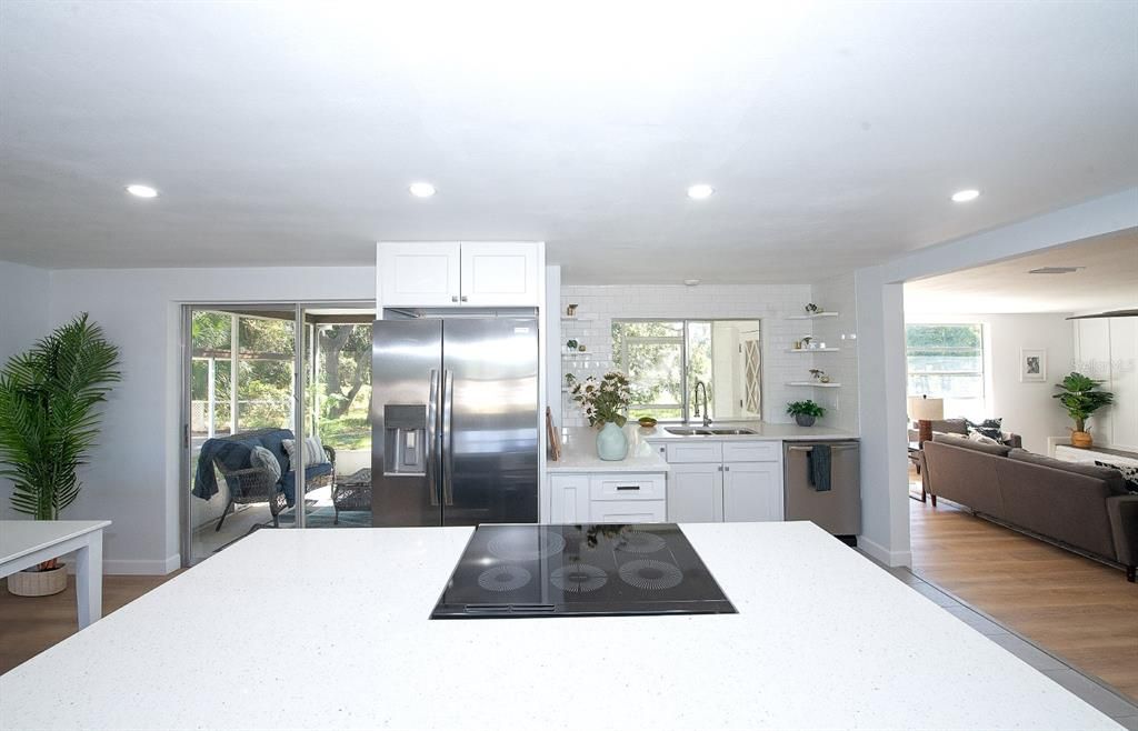 Active With Contract: $419,900 (4 beds, 2 baths, 2126 Square Feet)