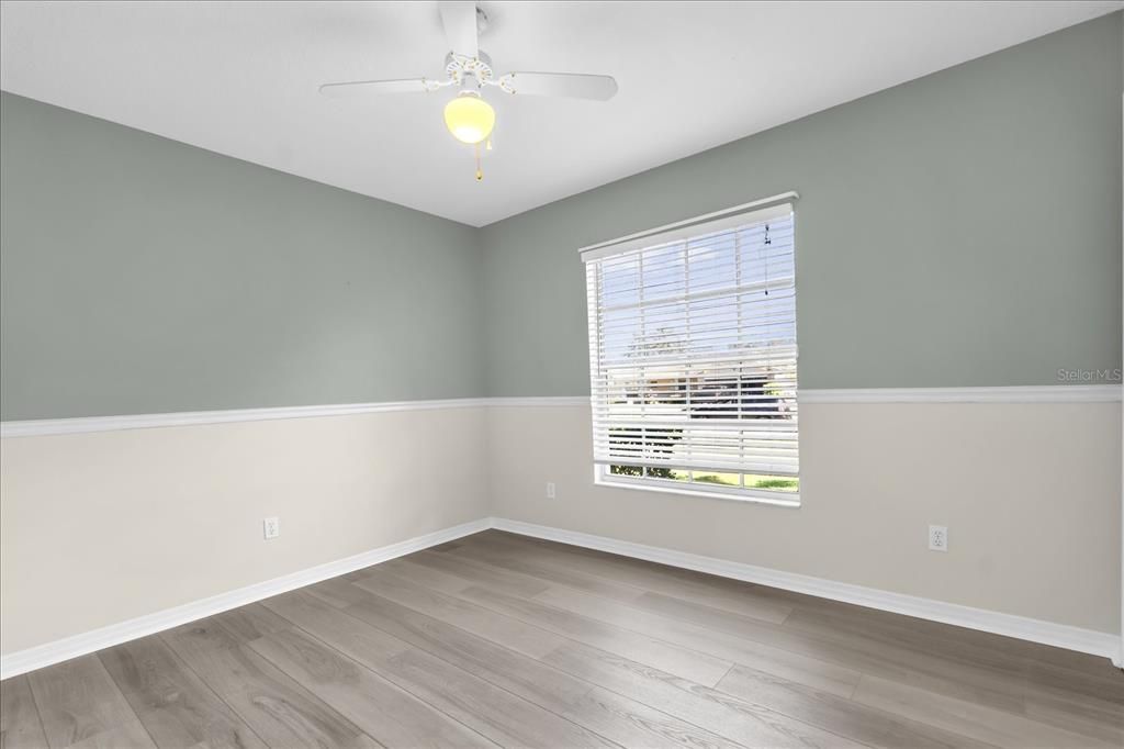 Activo con contrato: $345,000 (3 camas, 2 baños, 1409 Pies cuadrados)