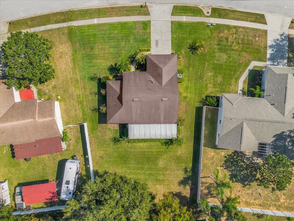 Activo con contrato: $345,000 (3 camas, 2 baños, 1409 Pies cuadrados)