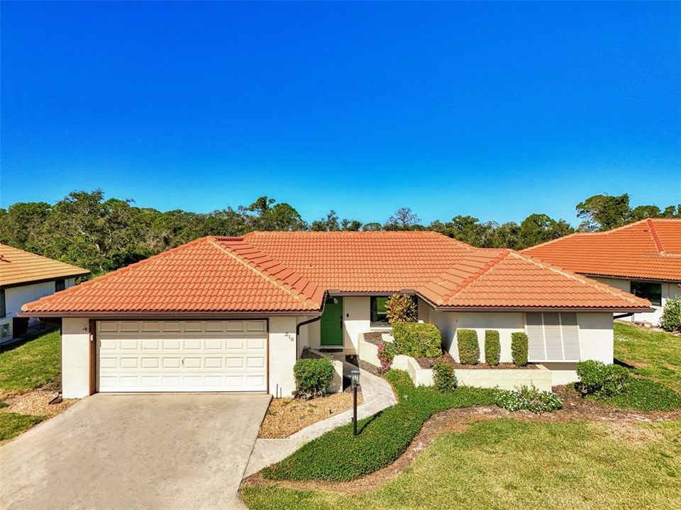 Activo con contrato: $389,900 (2 camas, 2 baños, 1229 Pies cuadrados)