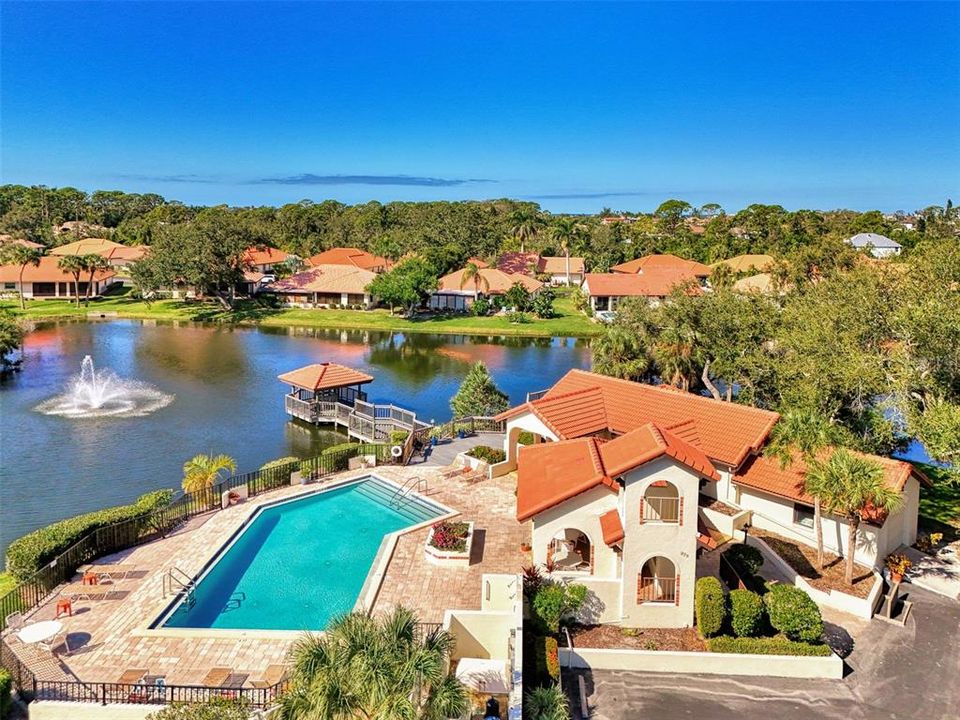 Activo con contrato: $389,900 (2 camas, 2 baños, 1229 Pies cuadrados)